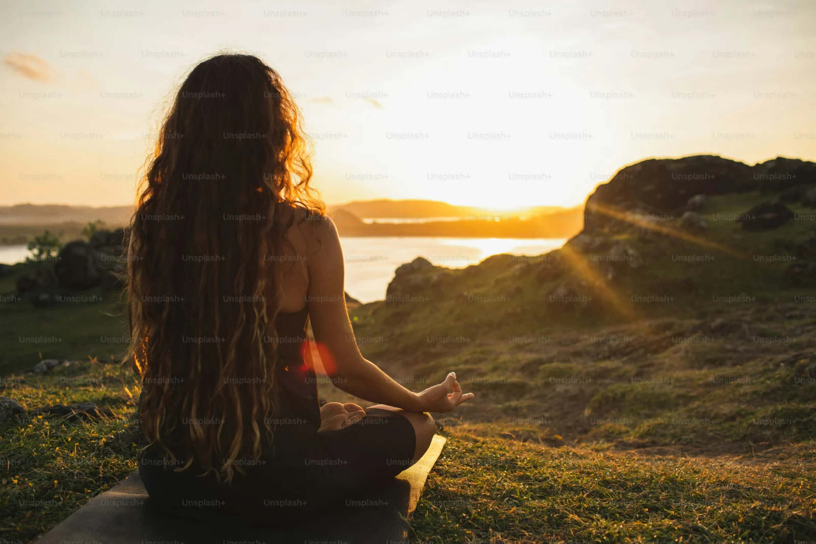 Mindfulness coaching conversation supporting a deeper personal meditation practice